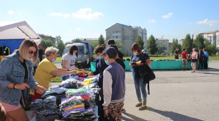 Традиционная акция «1 сентября – каждому школьнику» стартовала в Кузбассе