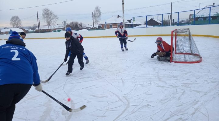 В Кузбассе в новогодние каникулы работают свыше 600 спортивных площадок