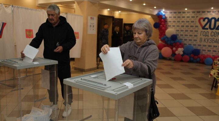 В Тяжинском округе избирательные участки начали работу с самого утра