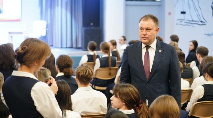 В Кузбассе стартовала Всекузбасская патриотическая акция «Россия — Родина — Кузбасс»